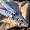 extra-Мультиинструмент LEATHERMAN Surge